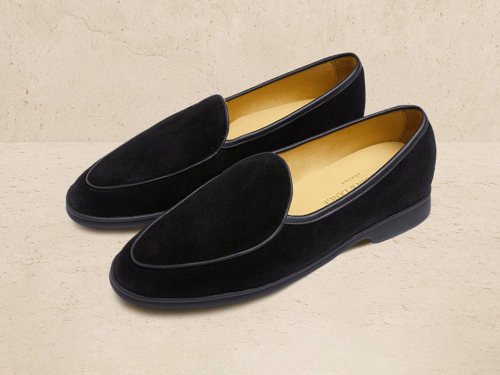 Stride Loafers in Black Glove Suede Dark Sole
