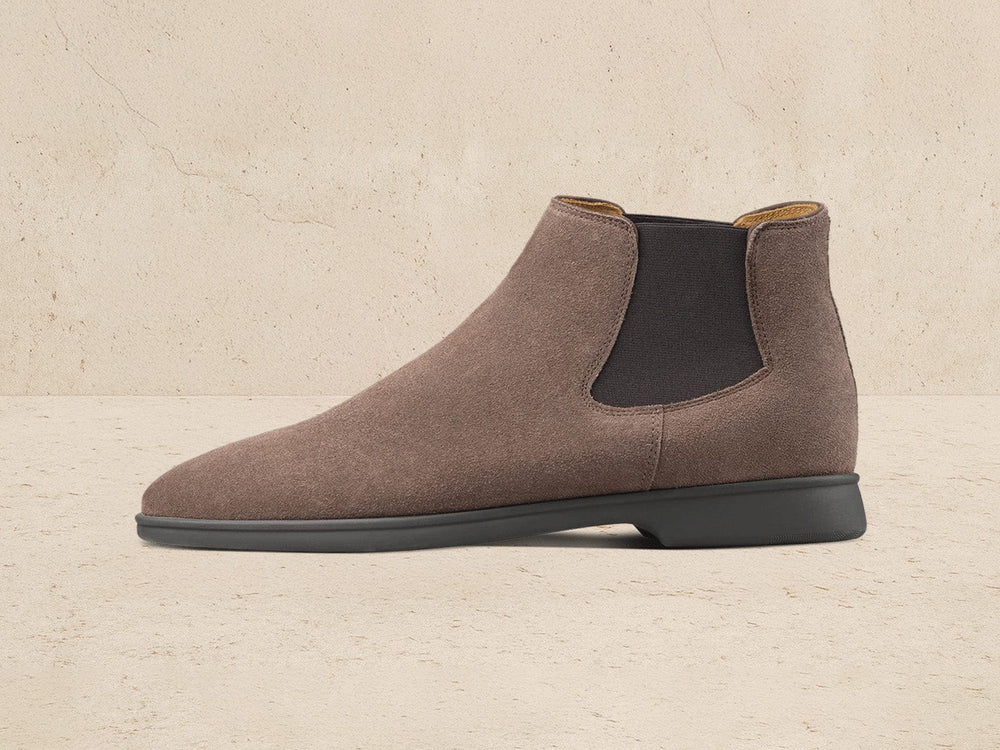 Rover Boots in Deep Taupe Glove Suede Dark Sole