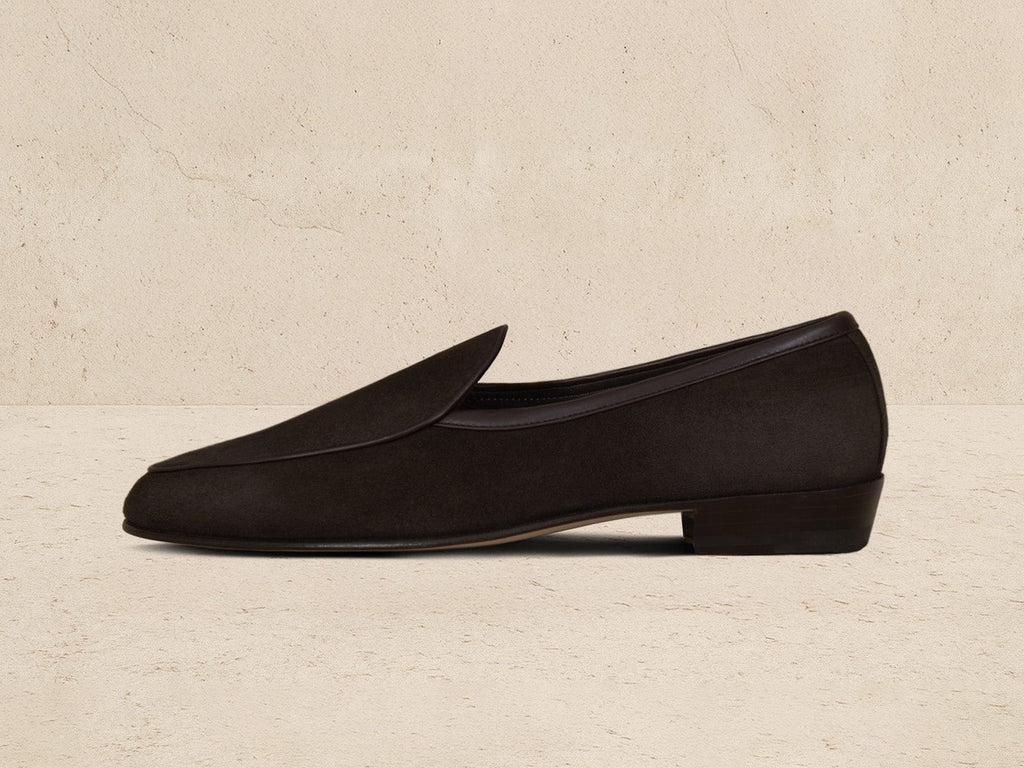 Sagan Classic Loafers in Lusitanias Dark Brown Asteria Suede