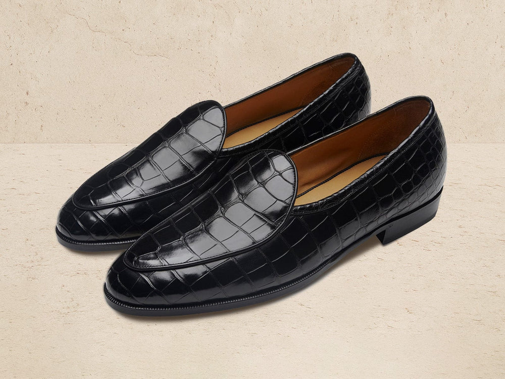 Sagan Classic Precious Leather Loafers in Obsidian Black Crocodile