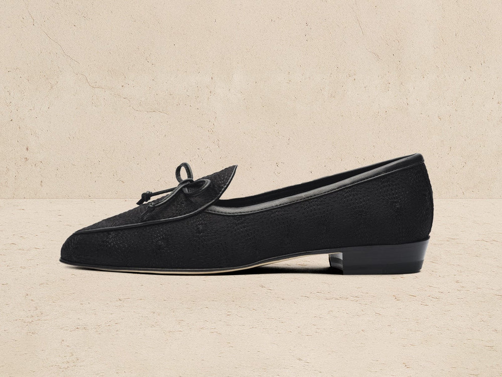 Sagan Embroidered Loafers in Black Stellar