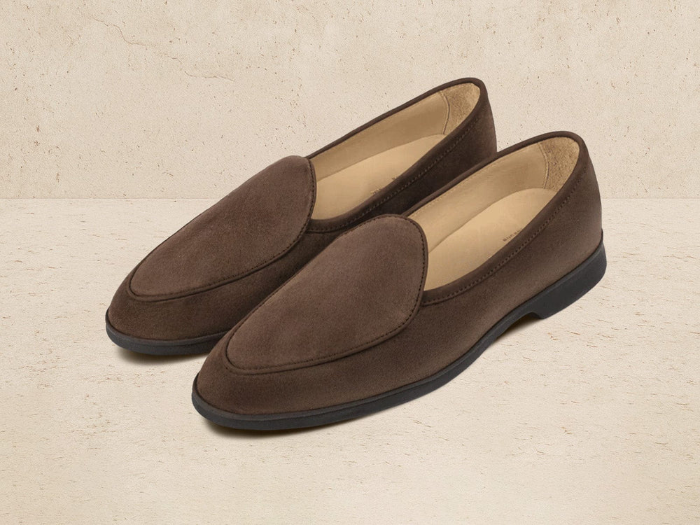 Stride Loafers in Deep Taupe Suede Dark Sole