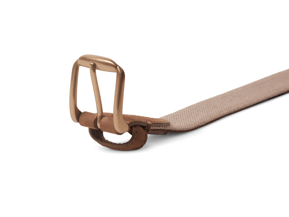 Sagan Belt Buckle in Flax Linen and Soft Nubuck