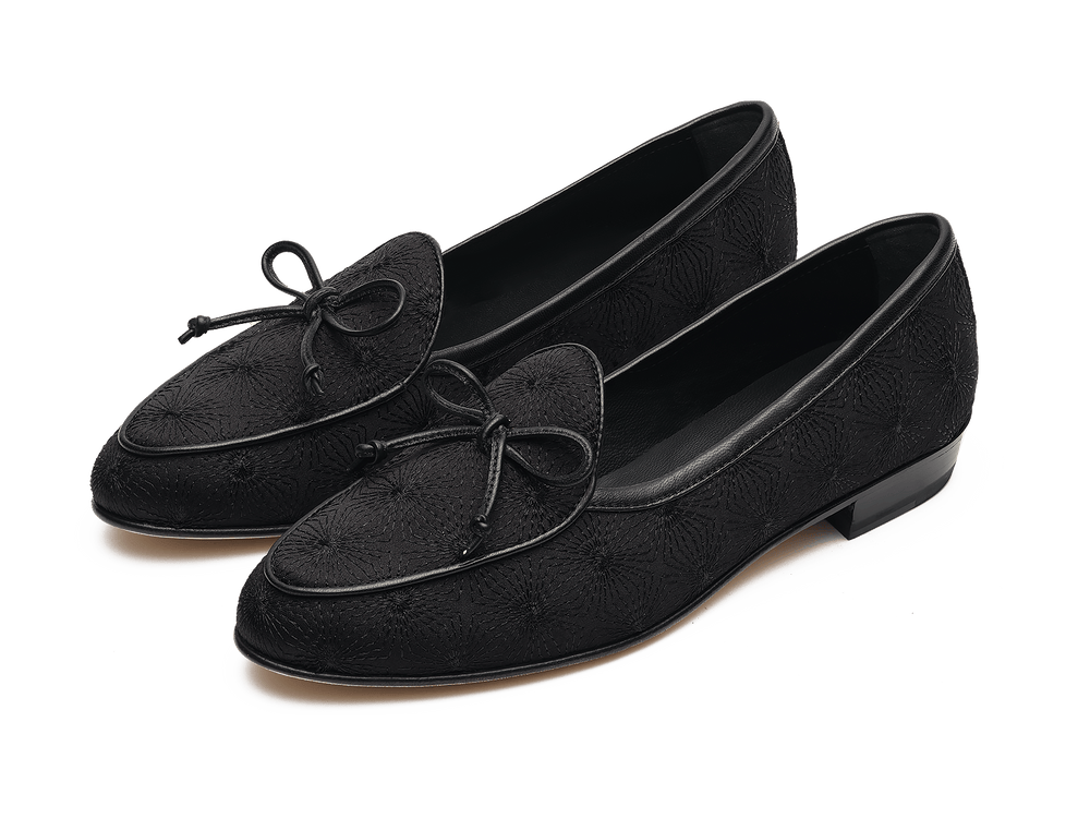 Sagan Embroidered Loafers in Black Stellar