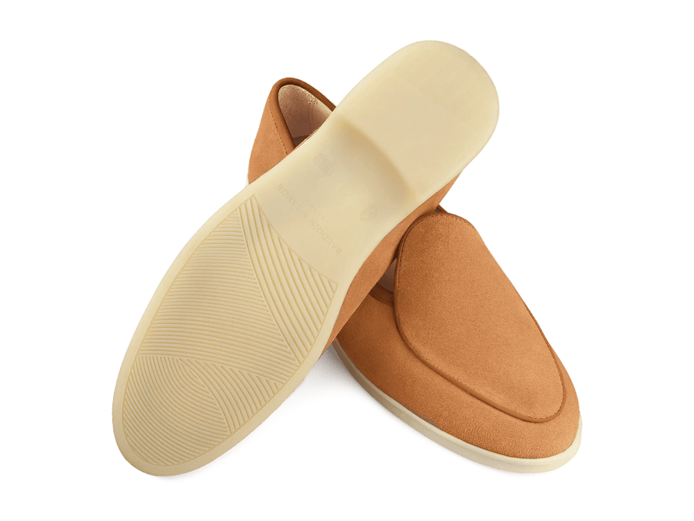 Stride Loafers in Casaque Glove Suede Natural Sole