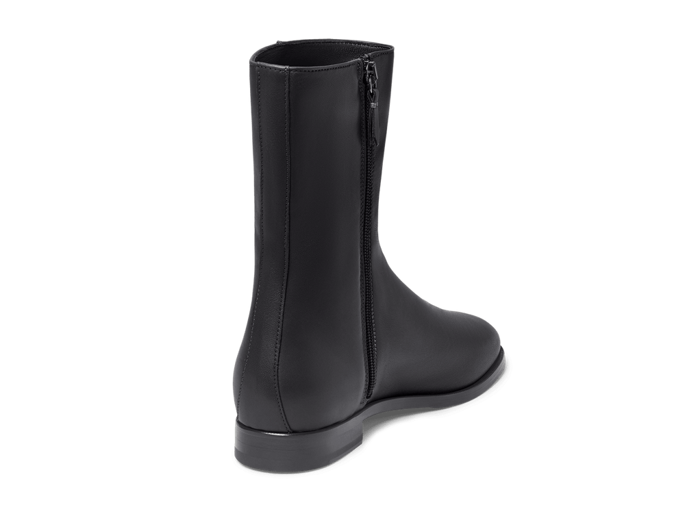 Élan City Boots in Black Leather