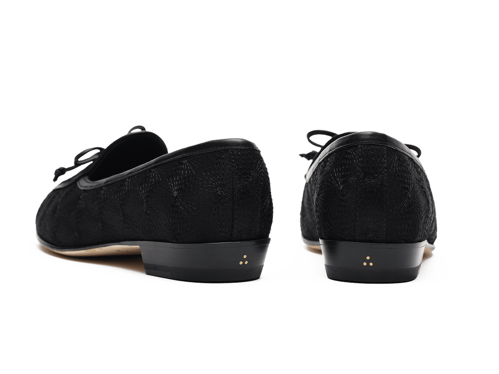 Sagan Embroidered Loafers in Black Stellar