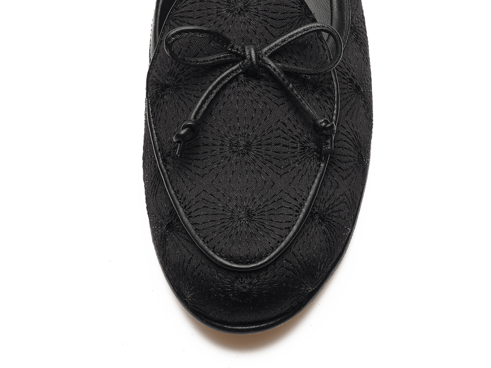 Sagan Embroidered Loafers in Black Stellar