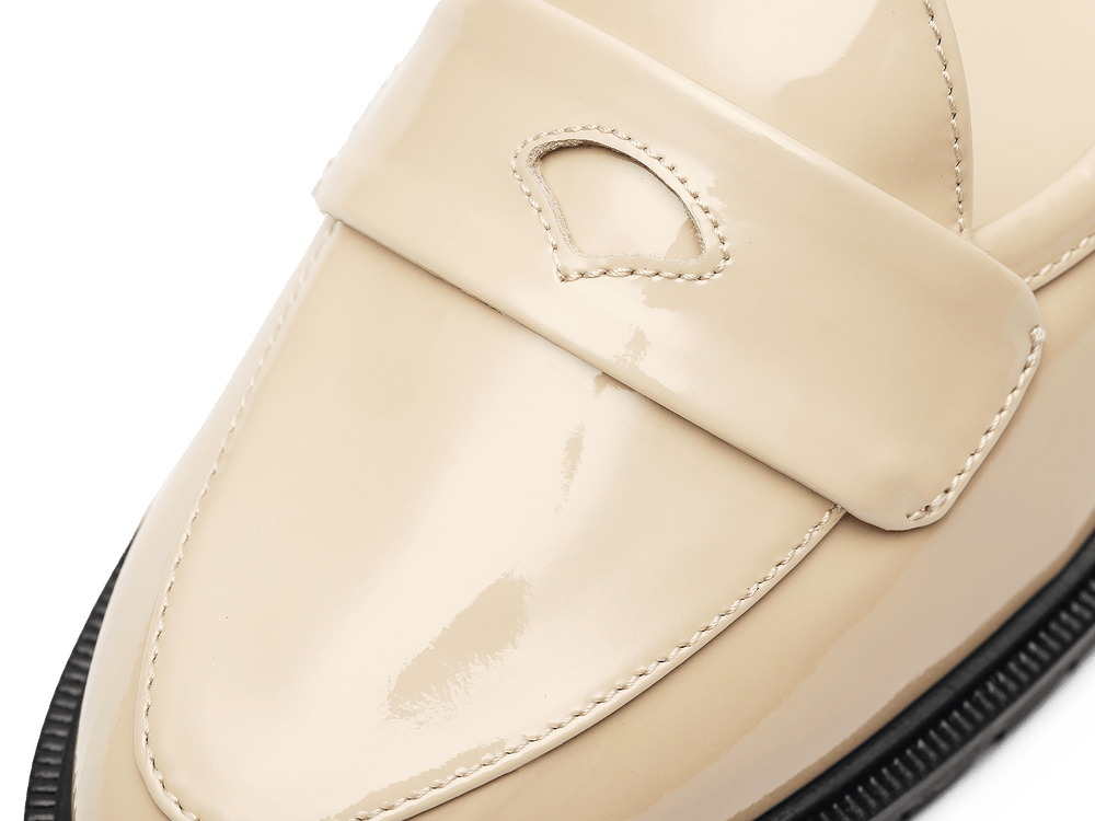 Sagan Ginkgo Loafers in Perla Nude Soft Patent Leather