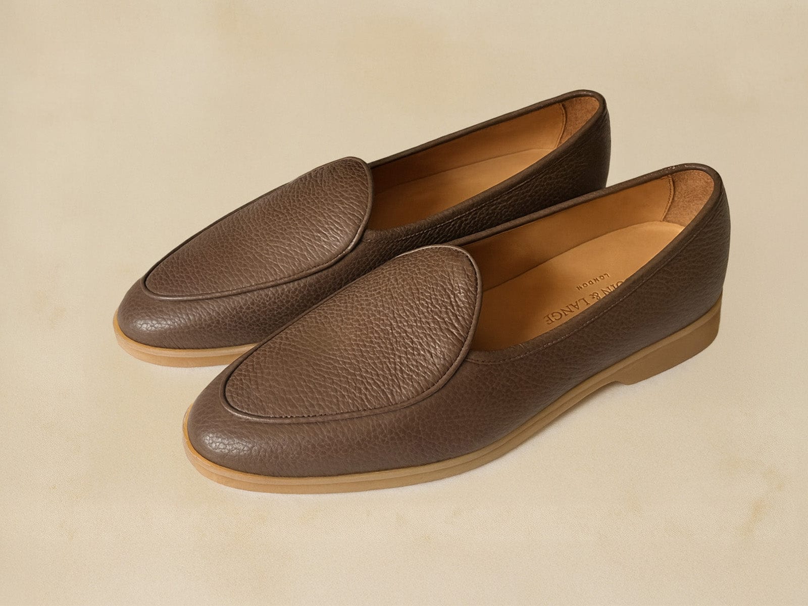 Stride Loafers in Flint Deerskin