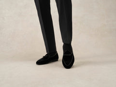 Sagan Black Tie Bow in Black Velvet