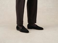 Sagan Classic Loafers in Obsidian Black Asteria Suede