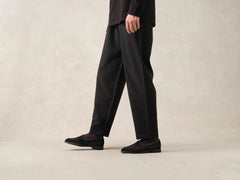 Stride Loafers in Black Glove Suede Dark Sole
