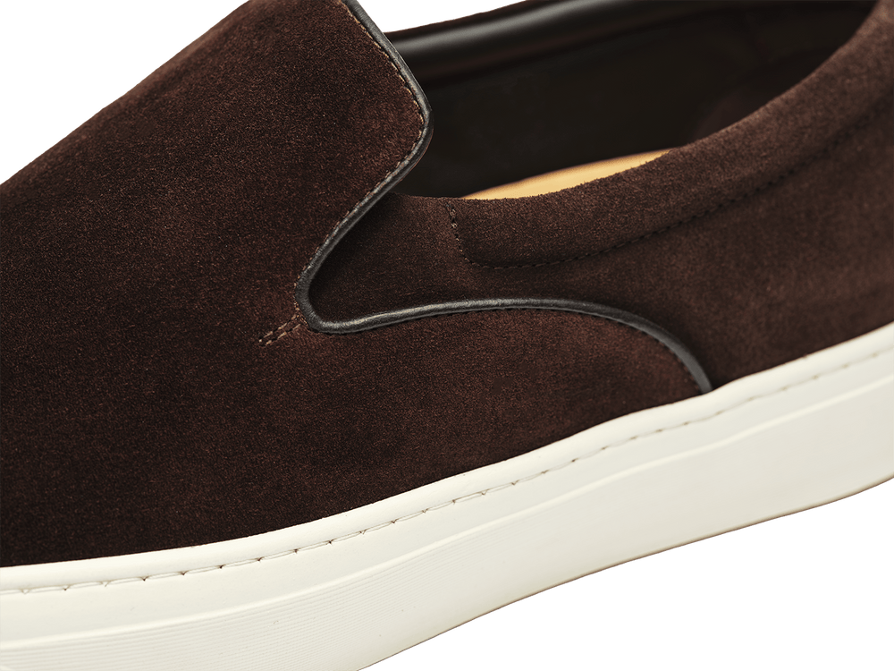 Beat Trainer in Dark Brown Suede Natural Sole