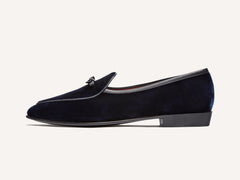 Sagan Bow in Midnight Navy Velvet