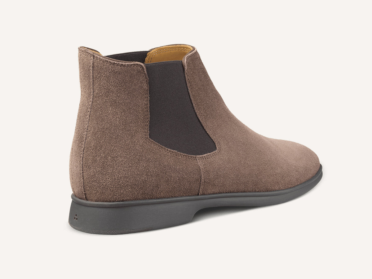 Rover Boots in Deep Taupe Glove Suede Dark Sole