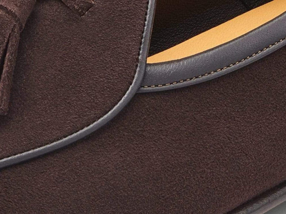 サガンクラシック タッセル ルシタニアダークブラウンスエード