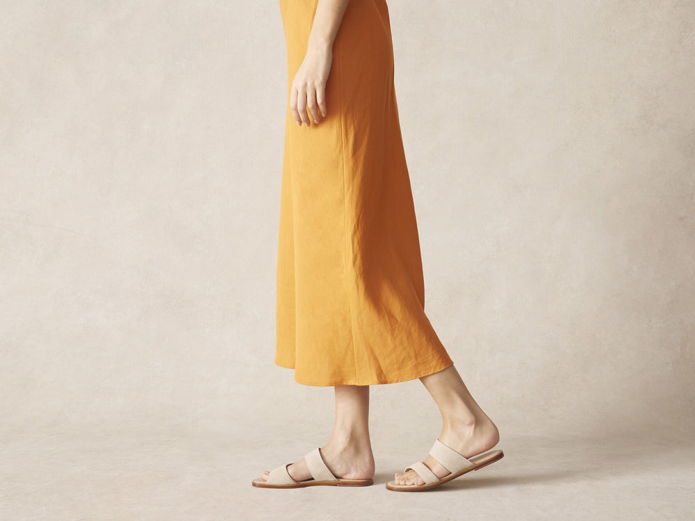 Plume Sandal in Albâtre Luxe Suede and Nappa