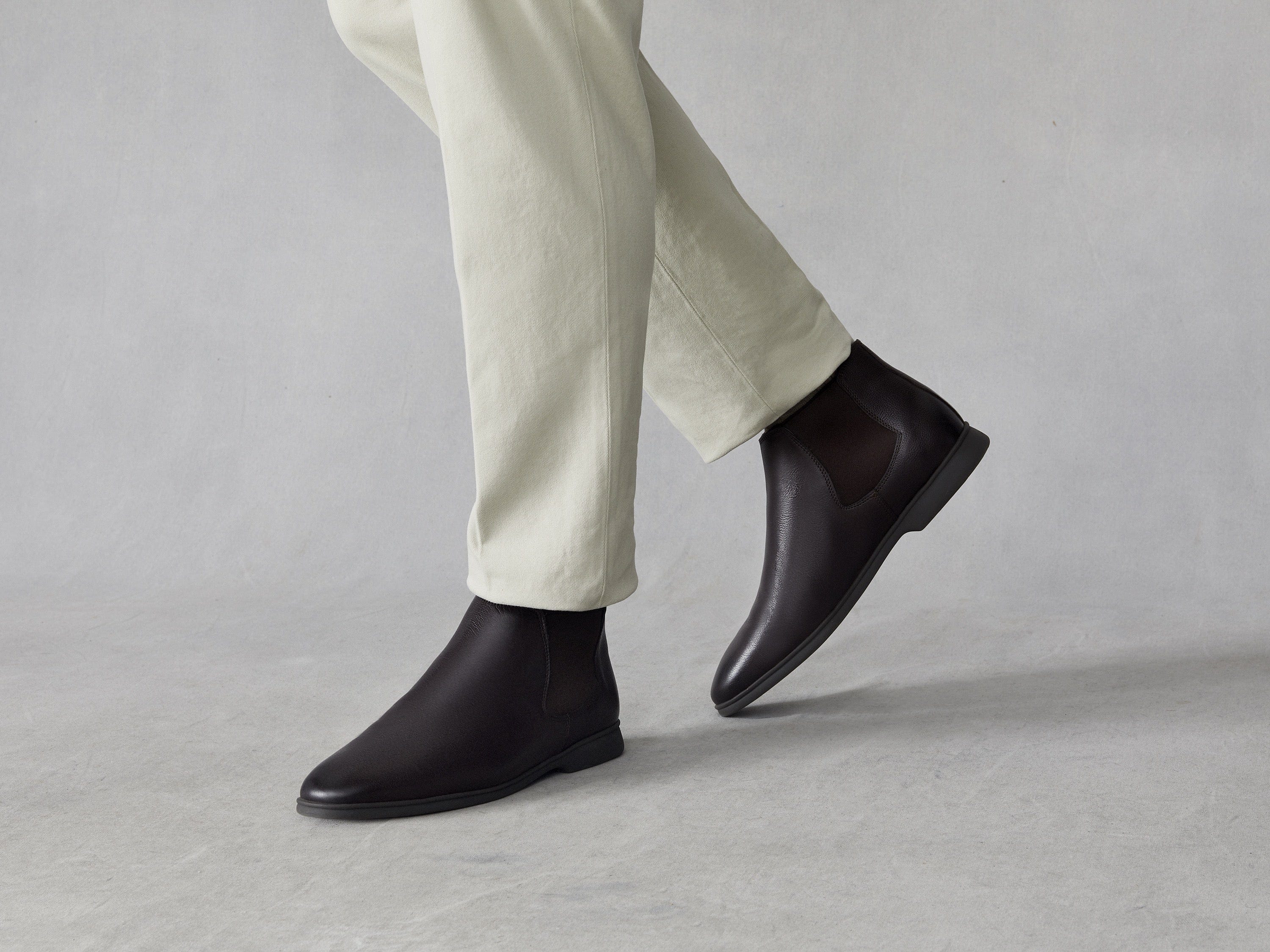 Rover Boots in Dark Brown Grain Calf with Shearling Lining