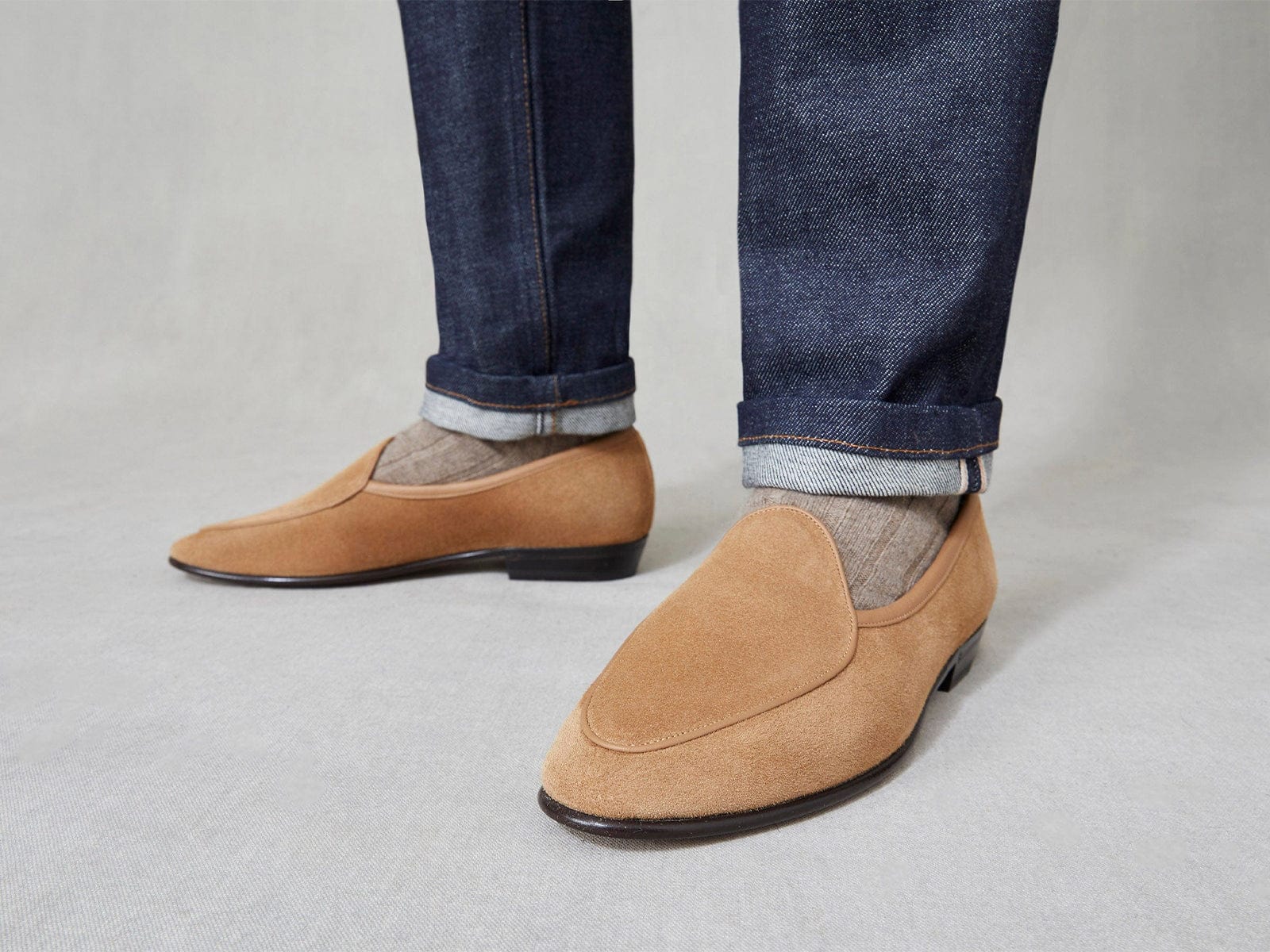 Sagan Classic Loafers in Sahara Asteria Suede