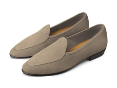 Sagan Classic Loafers in Greige Asteria Suede