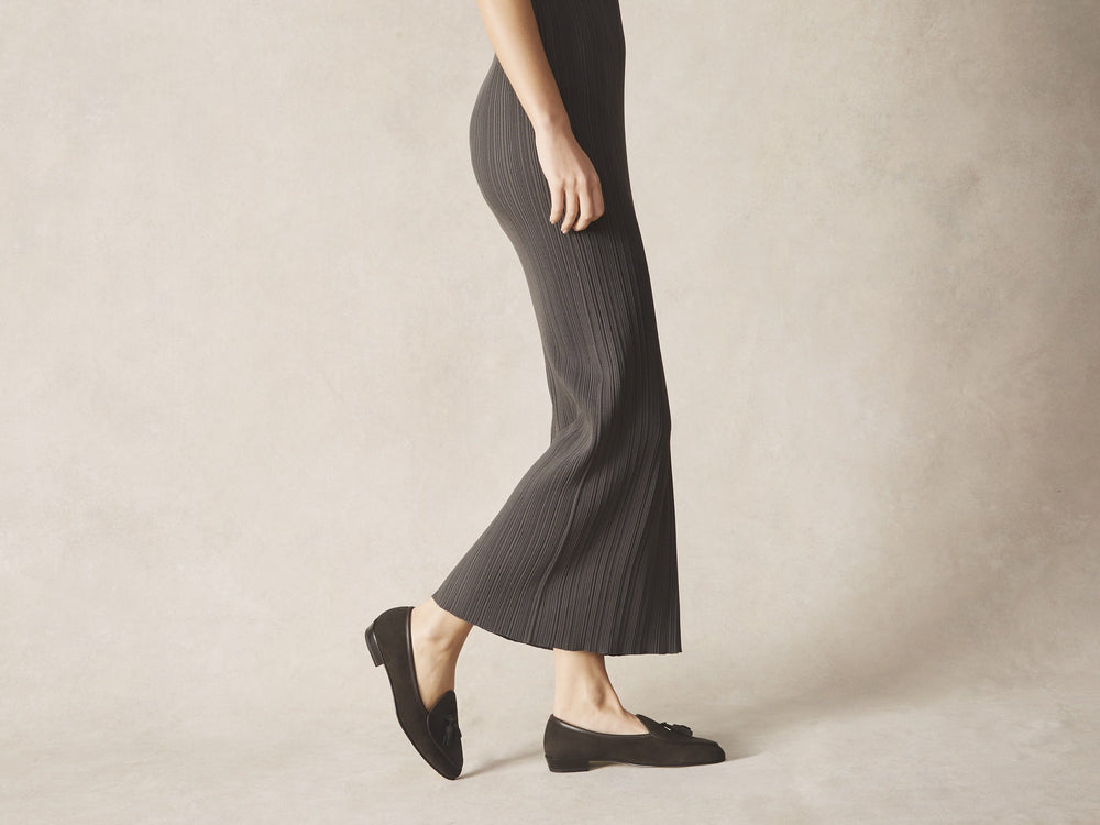 Sagan Classic Tassel Loafers in Lusitanias Dark Brown Asteria Suede