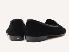 Sagan Classic Loafers in Obsidian Black Asteria Suede