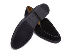 Stride Loafers in Black Glove Suede Dark Sole