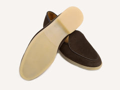 Stride Loafers in Dark Brown Glove Suede Natural Sole