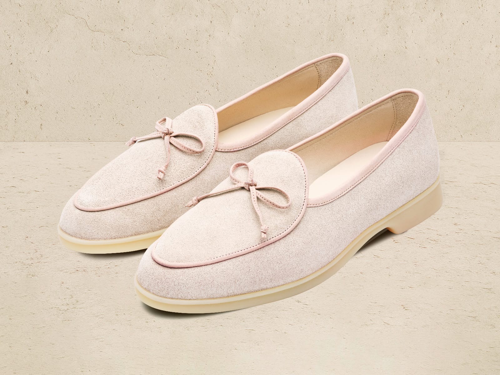 Stride String Loafers in Argile Suede Natural Sole