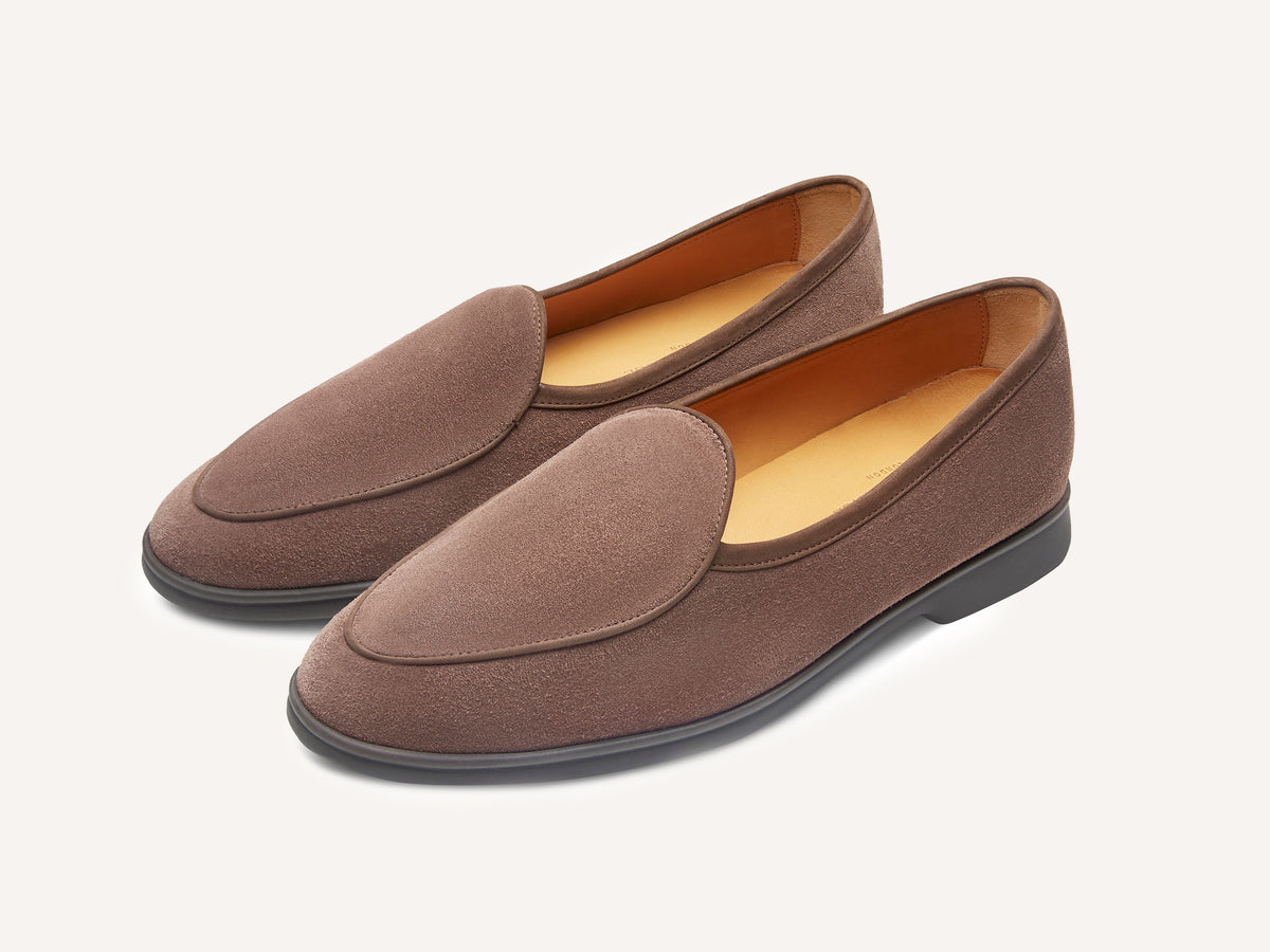Stride Loafers in Deep Taupe Suede Dark Sole