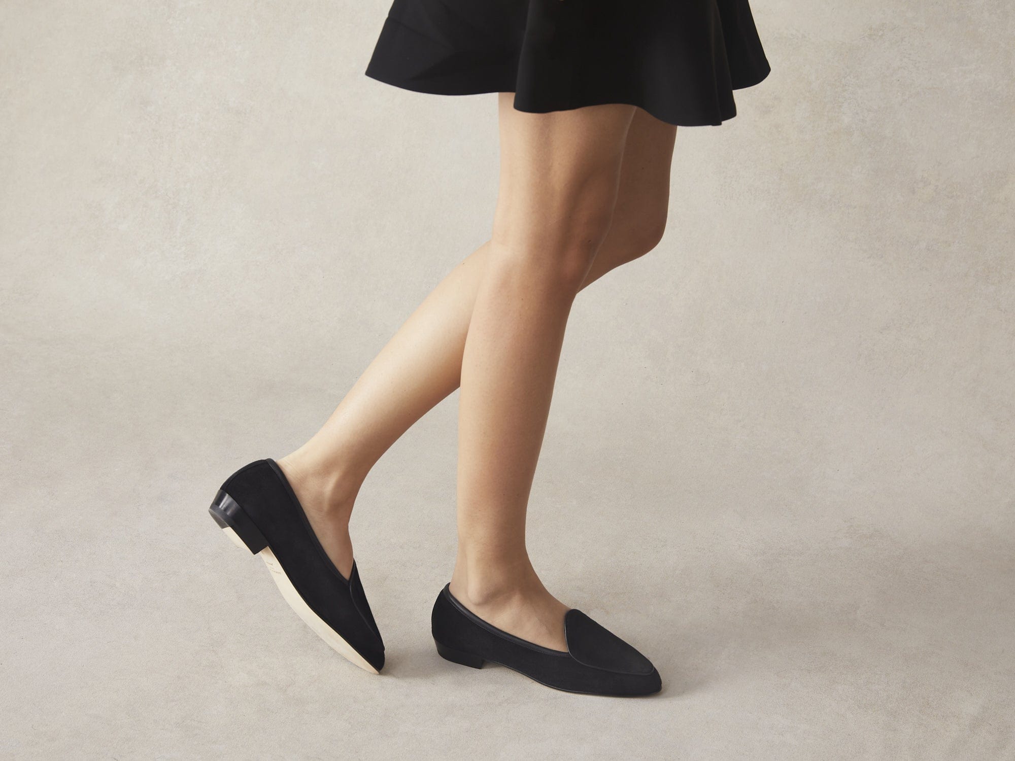 Sagan Classic Loafers in Obsidian Black Asteria Suede