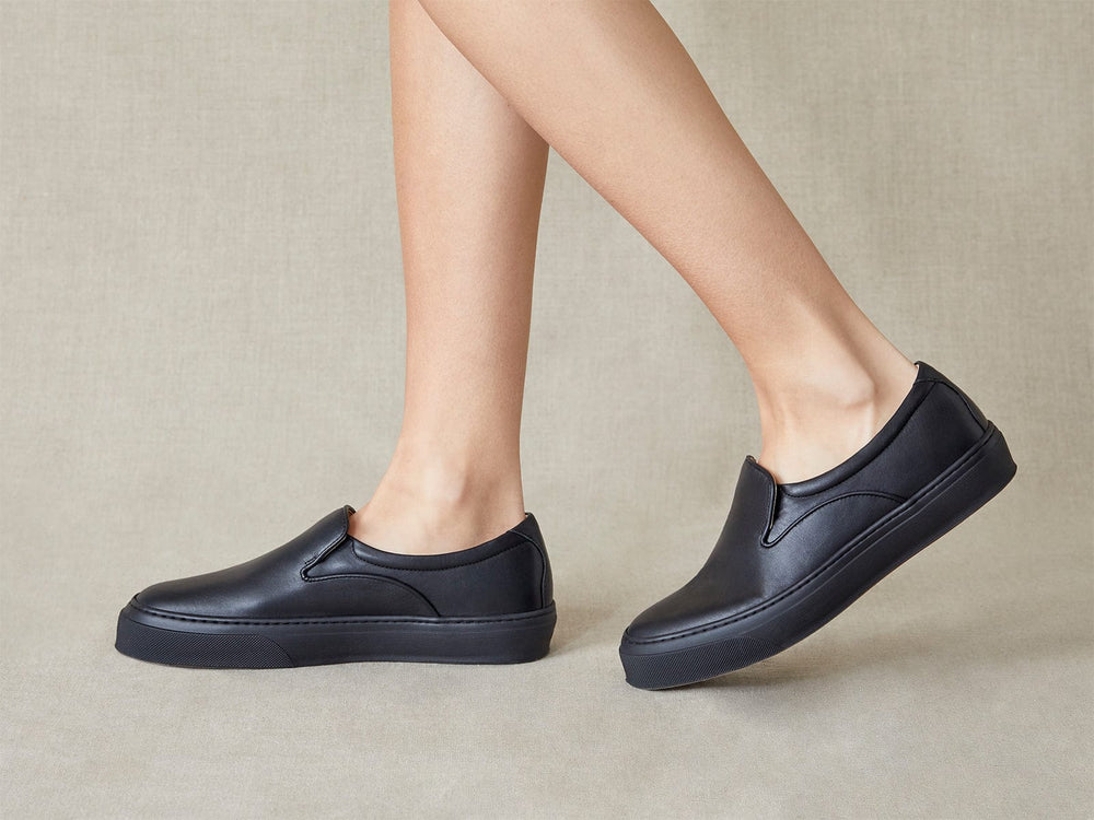 Beat Trainer in Black Calf