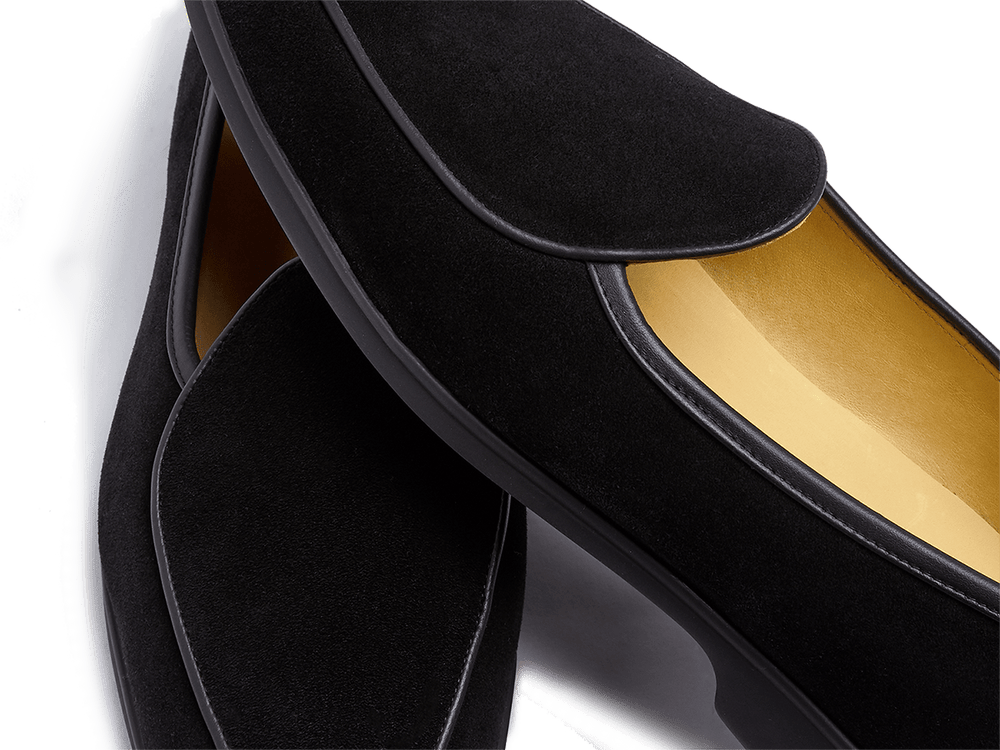 Stride Loafers in Black Glove Suede Dark Sole
