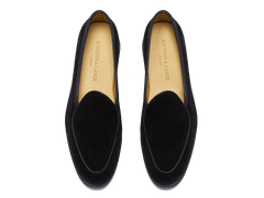 Stride Loafers in Black Glove Suede Dark Sole