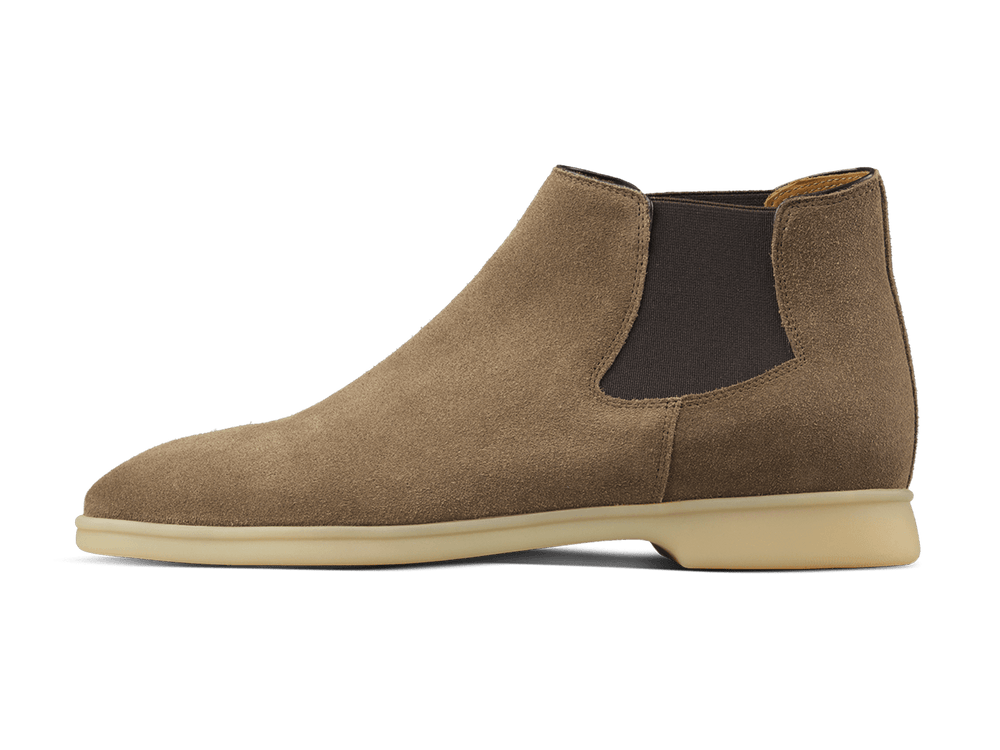Rover Boots in Greige Glove Suede Natural Sole