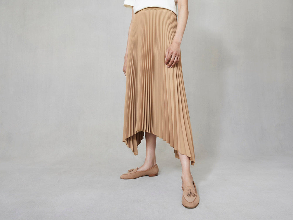 Sagan Classic Tassel Loafers in Alezan Asteria Suede