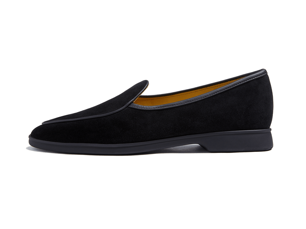 Stride Loafers in Black Glove Suede Dark Sole