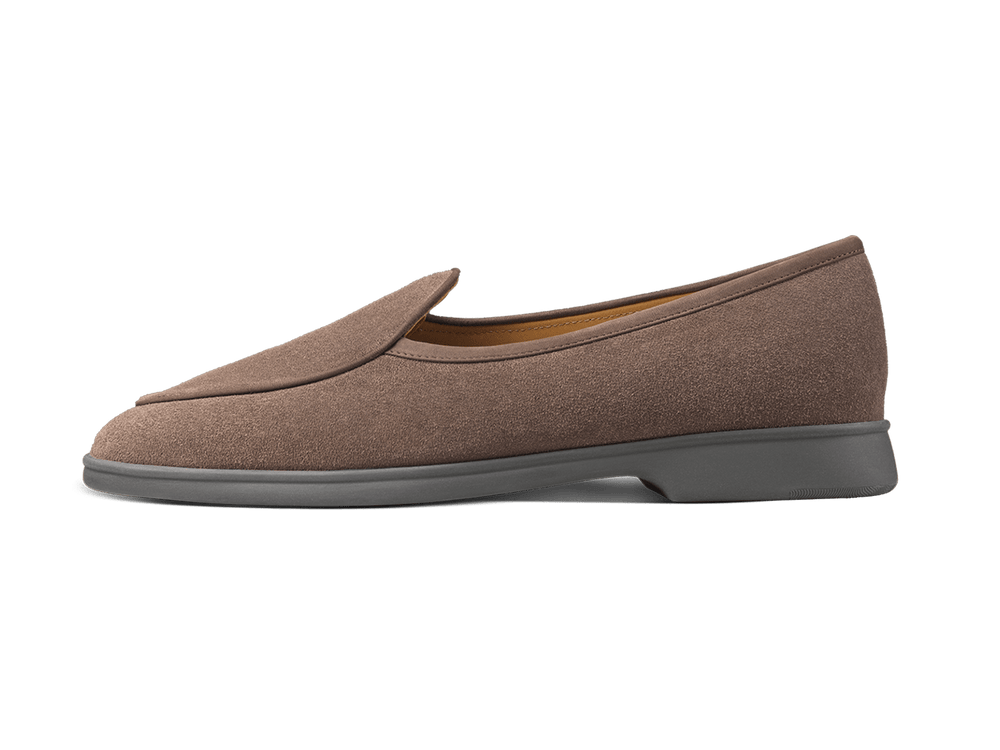 Stride Loafers in Deep Taupe Glove Suede Dark Sole