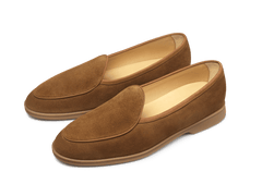 Stride Loafers in Earth Suede Caramel Sole