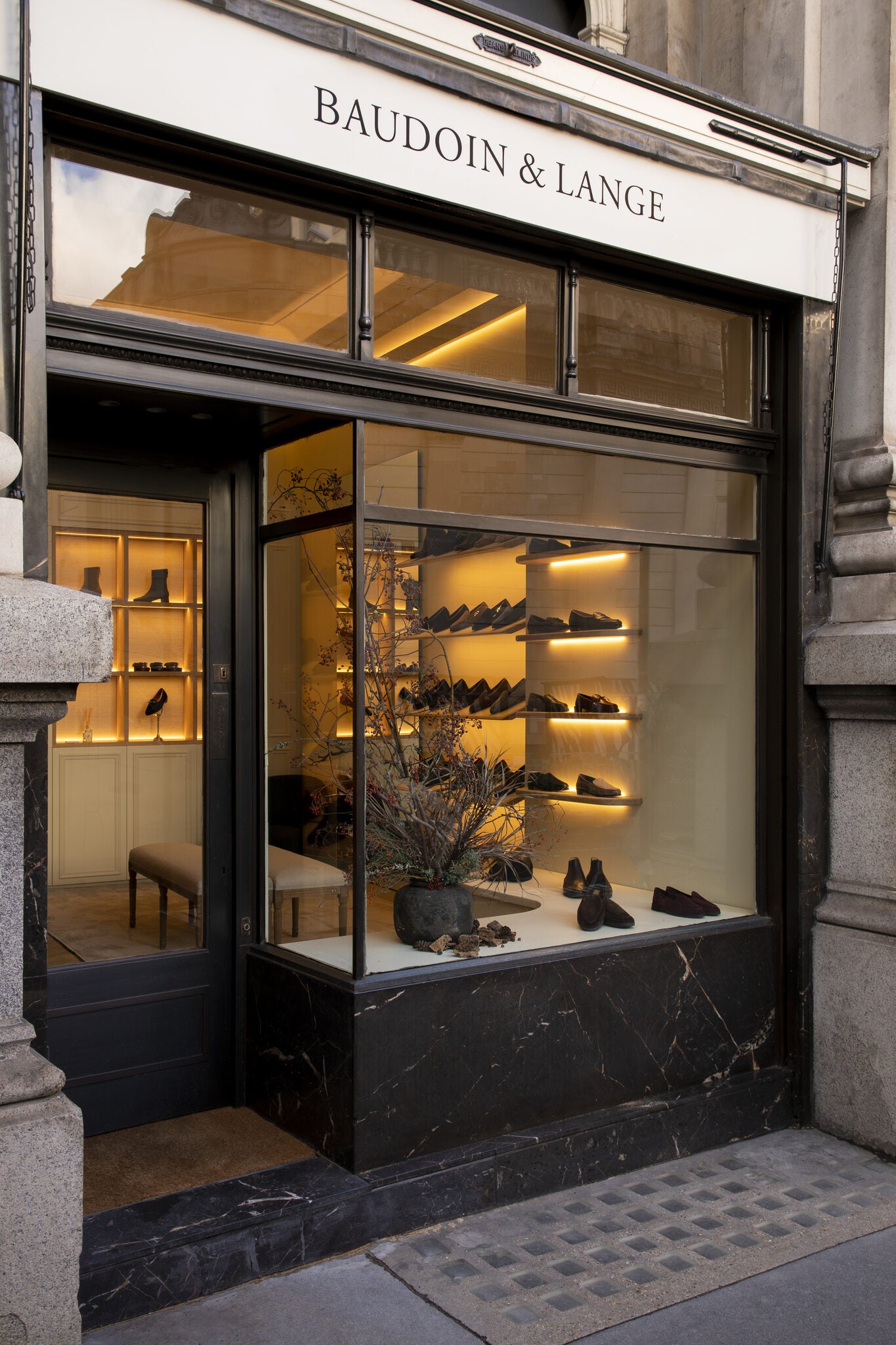 Baudoin & Lange Opens New Store at the Royal Exchange in London