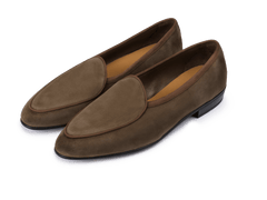 Sagan Classic Loafers in Olivine Green Asteria Suede with Rubber Sole