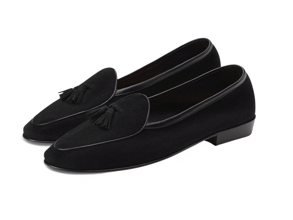 Sagan Classic Tassel Loafers in Obsidian Black Asteria Suede