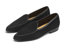 Sagan Classic Loafers in Obsidian Black Asteria Suede