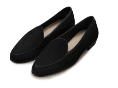 Sagan Classic Loafers in Obsidian Black Asteria Suede