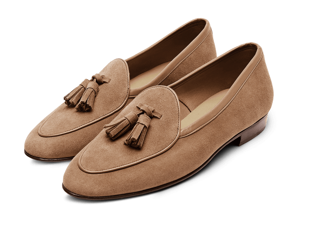 Sagan Classic Tassel Loafers in Sahara Asteria Suede