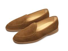 Stride Loafers in Earth Glove Suede Caramel Sole