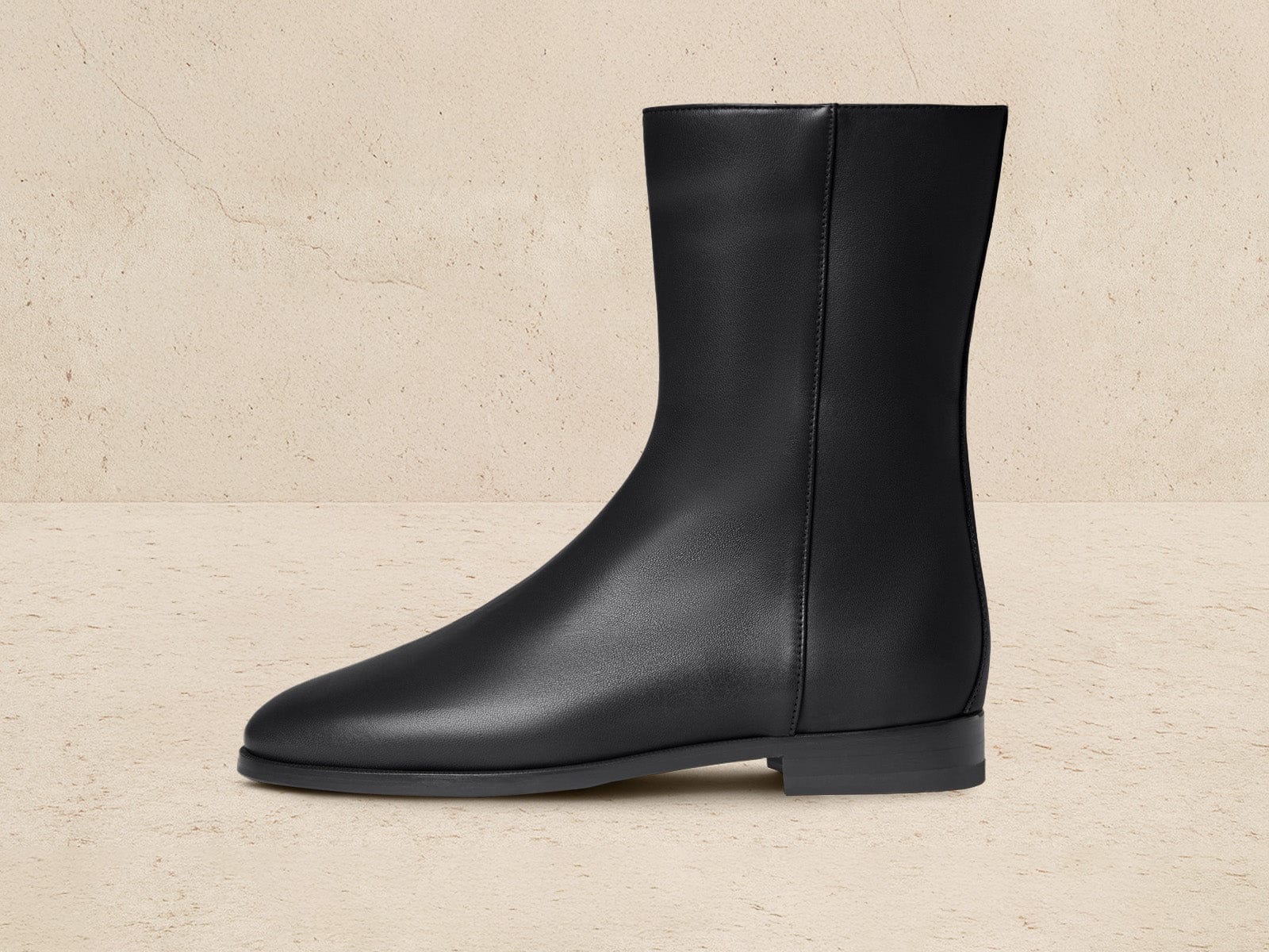 Élan City Boots in Black Leather