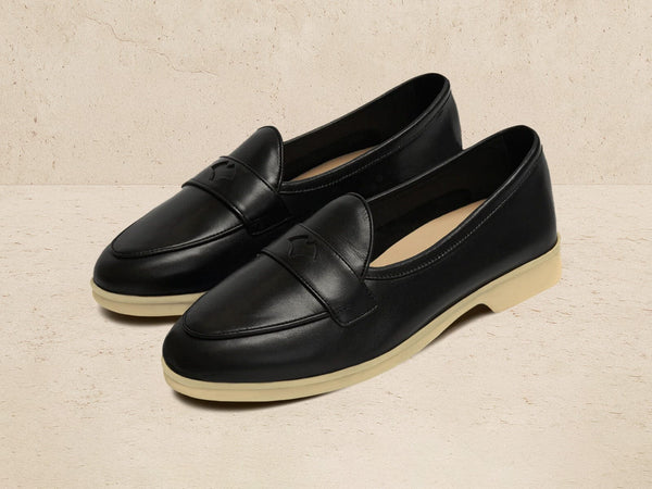 Stride Penny Loafers in Black Milled Calf Natural Sole – Baudoin