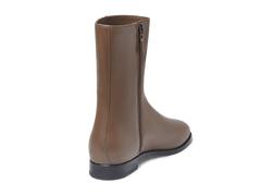 Élan City Boots in Brown Leather